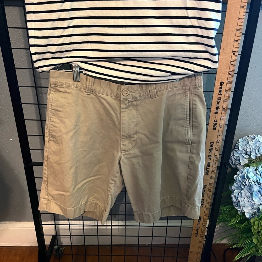 J. Crew Men's Gramercy Khaki Flat Front Shorts